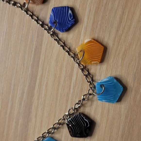 Colourful necklace - Picture 3 of 3